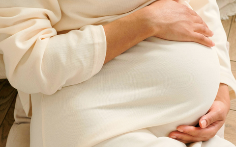 Can you dye your hair while pregnant?