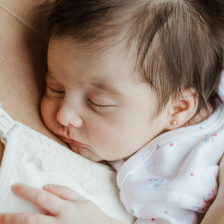 12 Benefits of Breastfeeding for Baby and Parent